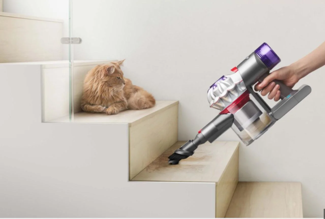 Dyson V8 Extra™ Stick Vacuum Cleaner - Manufacturer Refurbished - Image 5