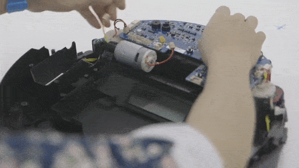 Robot Vacuum Repair Animation